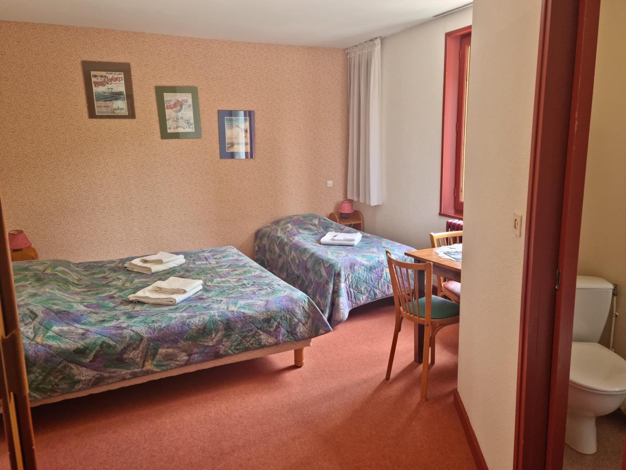 Bed and Breakfast Au Pont De La Gineze Barjac  Exterior foto